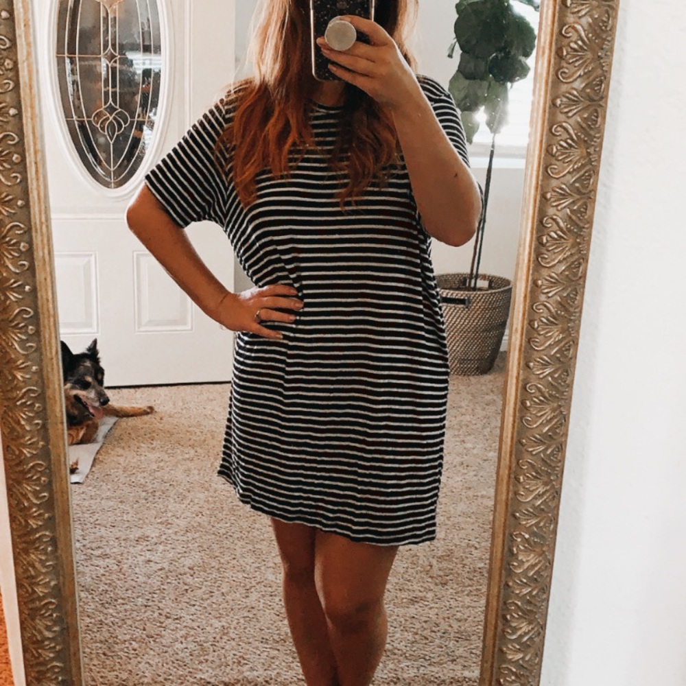 Brandy Melville t-shirt dress